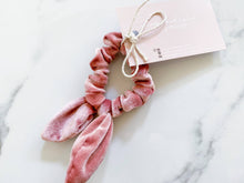 Load image into Gallery viewer, Velvet Bow Co - Dusty Pink
